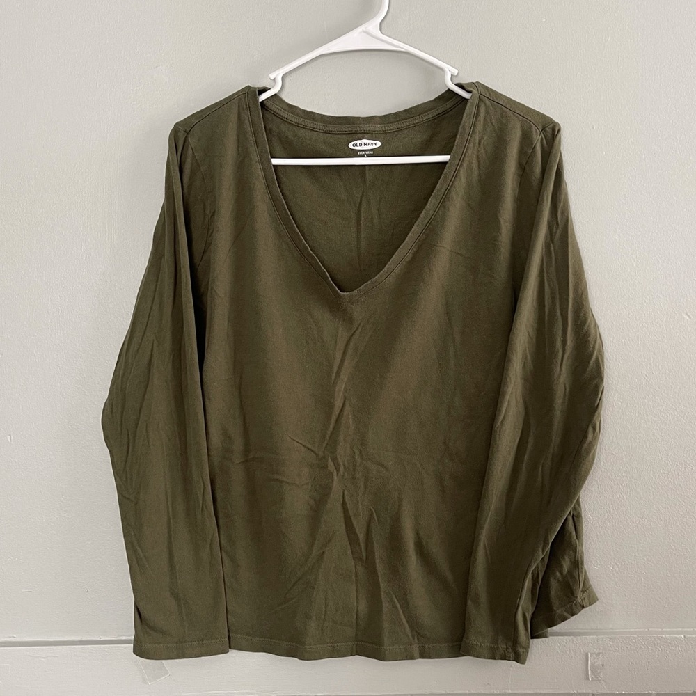 Old navy long sleeve